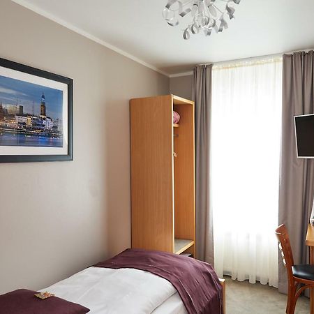 המבורג Hotel Hafentor מראה חיצוני תמונה